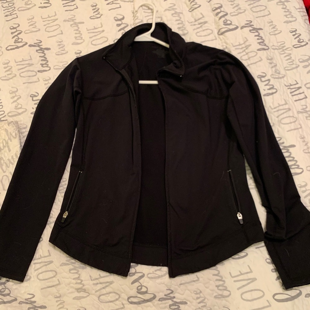 Women’s light weight black jacket